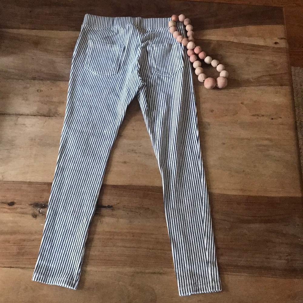 Jeans - Picture 2 of 2